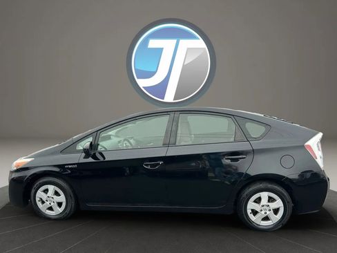 Used 2011 Toyota Prius Three w/ Navigation Pkg image 12