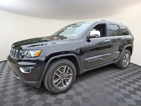 Used 2021 Jeep Grand Cherokee Limited image 3