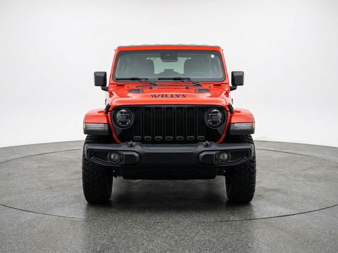 Used 2025 Jeep Wrangler Unlimited Sport AWD/4WD image 2