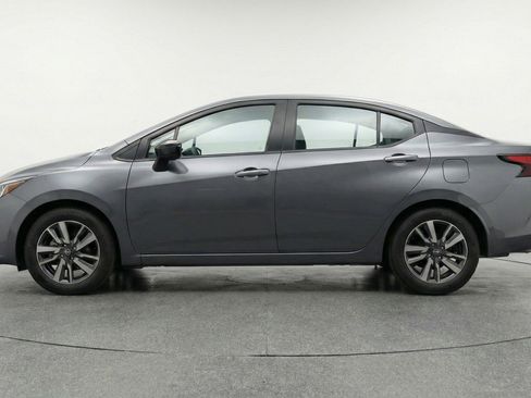 Used 2025 Nissan Versa SV FWD image 5