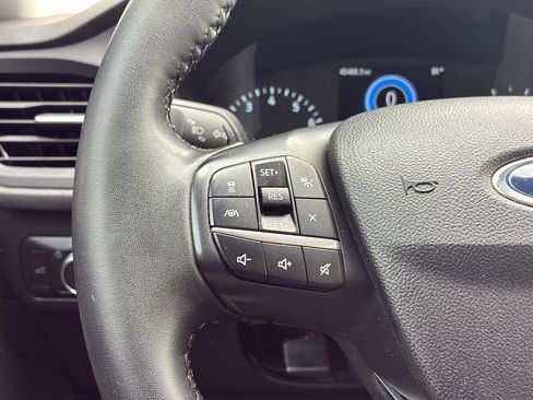 Used 2022 Ford Escape SE w/ SE Sport Appearance Package FWD image 33