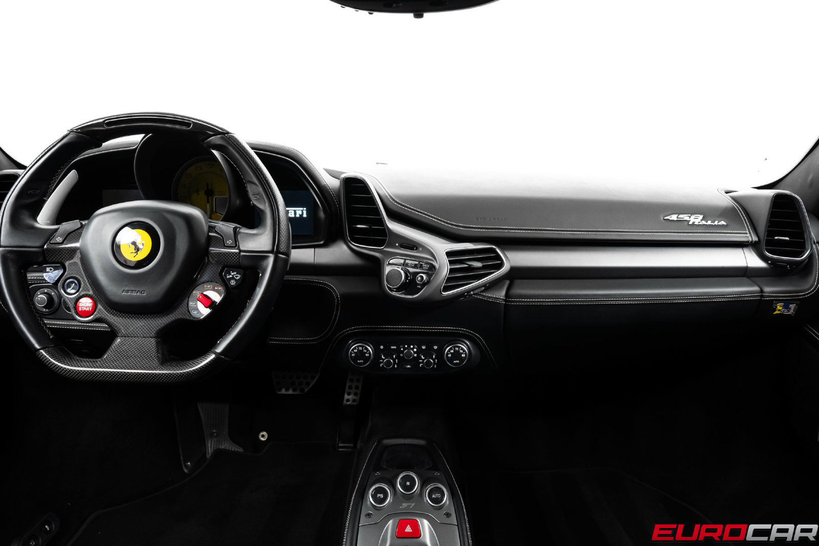 Used 2015 Ferrari 458 Italia Coupe RWD image 28