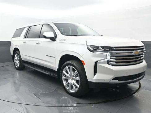 Used 2024 Chevrolet Suburban High Country w/ Max Trailering Package AWD/4WD image 21