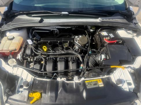 Used 2012 Ford Focus Titanium image 22