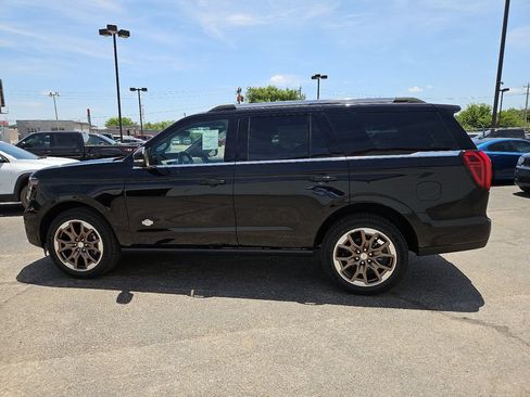 New 2027 Ford Expedition King Ranch RWD image 7