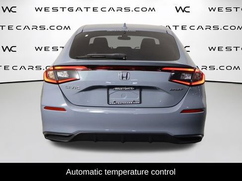 Used 2023 Honda Civic Sport image 4