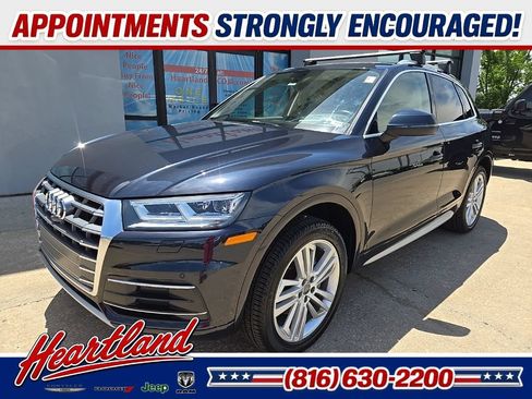 Used 2018 Audi Q5 Prestige w/ Prestige Package AWD/4WD image 2