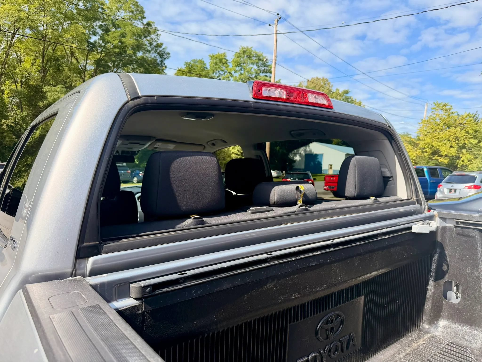 Used 2018 Toyota Tundra SR5 AWD/4WD image 35