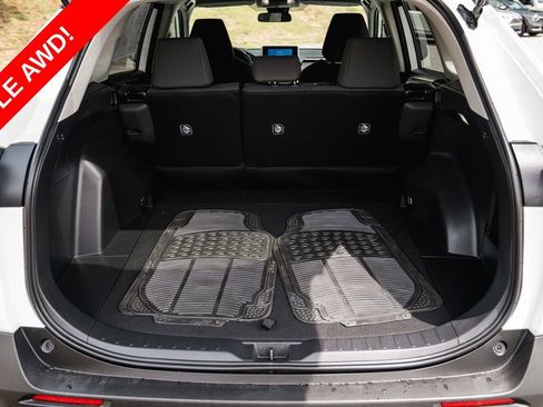 Certified 2025 Toyota RAV4 LE AWD/4WD image 7