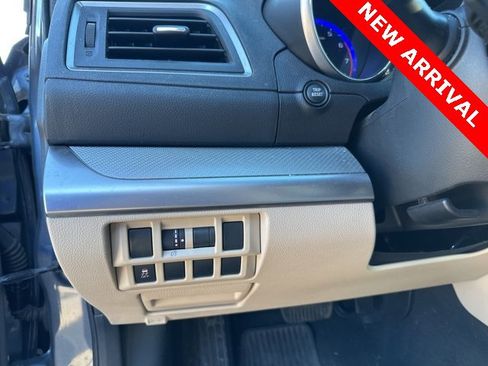 Used 2016 Subaru Outback 2.5i Premium image 17