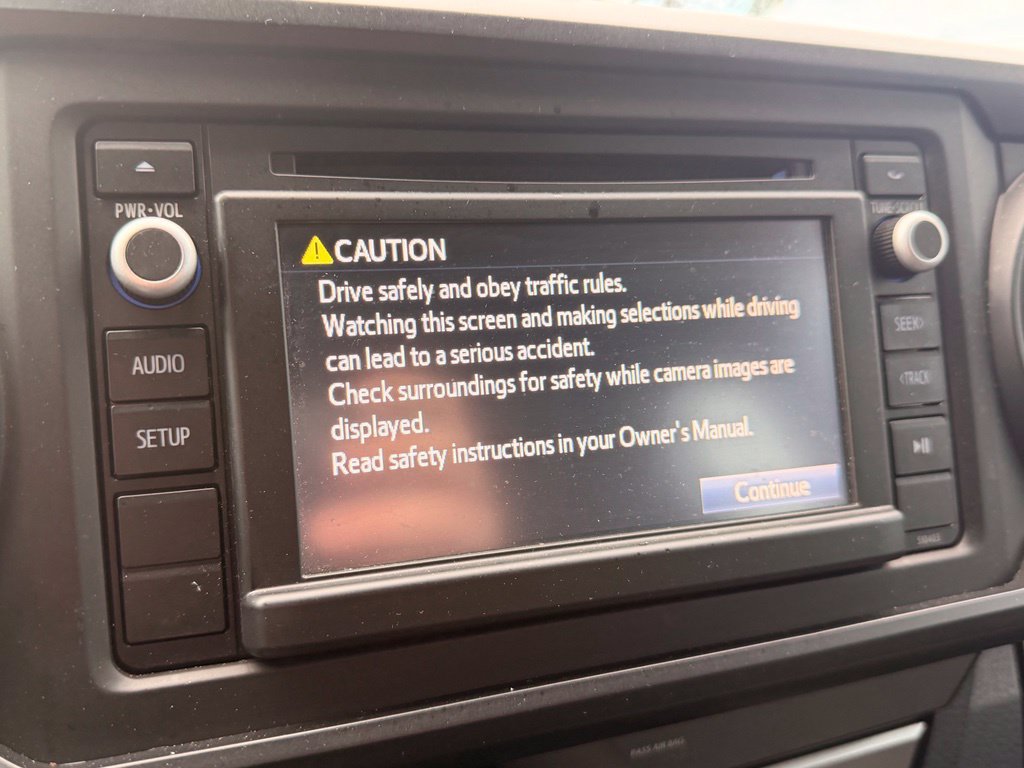 Used 2018 Toyota Tacoma SR RWD image 19