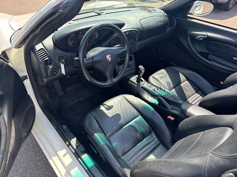 Used 2001 Porsche Boxster RWD image 9