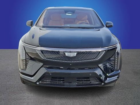 New 2025 Cadillac Optiq Sport 2 image 2