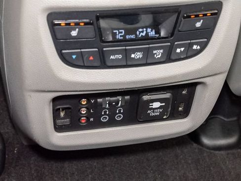 Used 2018 Honda Pilot Elite image 29