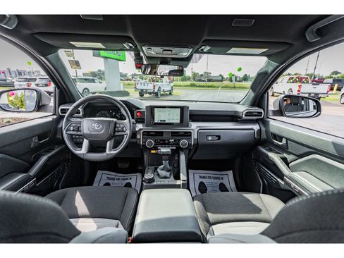 Used 2025 Toyota 4Runner TRD Off-Road image 10