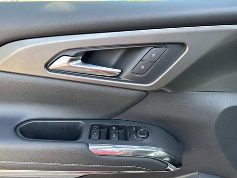 New 2026 Chevrolet Traverse LT w/ Driver Confidence Package image 14