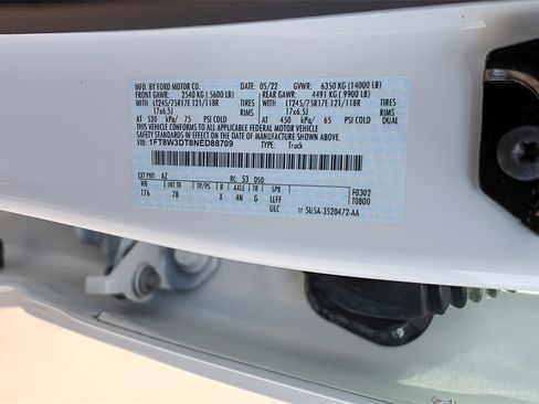 Used 2022 Ford F350 Platinum image 26