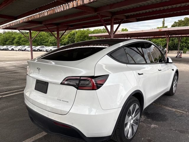 Used 2020 Tesla Model Y Long Range AWD/4WD image 2
