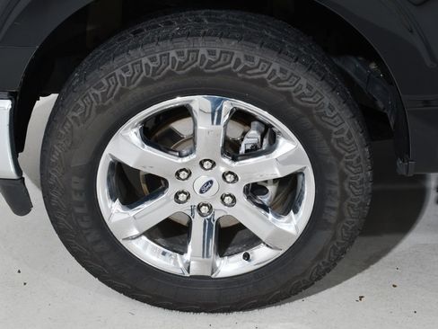 Used 2022 Ford F150 XLT w/ Equipment Group 302A High image 24