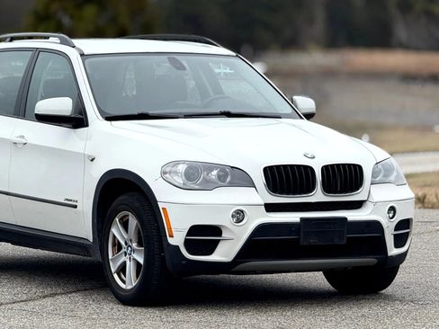 Used 2013 BMW X5 xDrive35i image 14