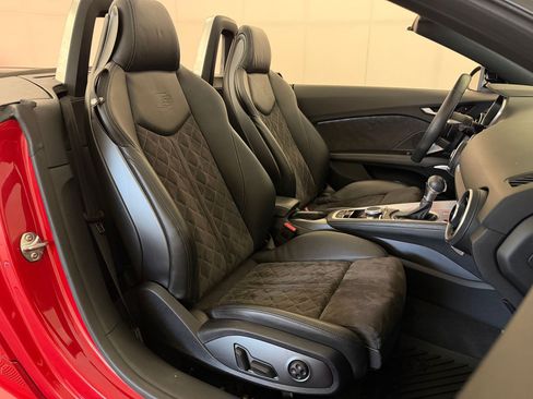 Used 2018 Audi TT 2.0T w/ Technology Package AWD/4WD image 21