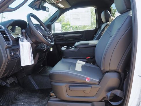 New 2026 RAM 5500 Tradesman image 16