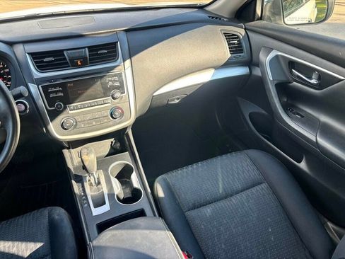 Used 2017 Nissan Altima 2.5 S w/ Power Driver Seat Package FWD image 21