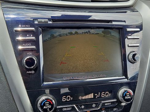 Used 2023 Nissan Murano SV AWD/4WD image 28