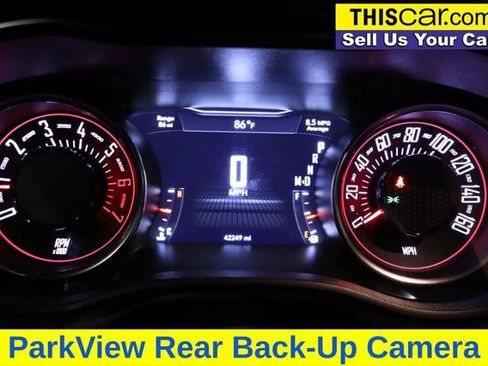 Used 2023 Dodge Challenger R/T RWD image 16