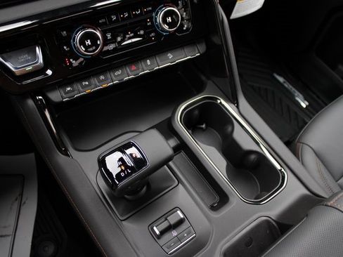 New 2026 GMC Sierra 1500 AT4 w/ AT4 Premium Package image 28