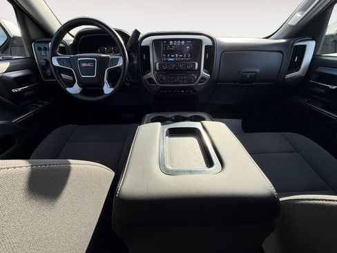 Used 2017 GMC Sierra 1500 SLE w/ SLE Value Package image 20