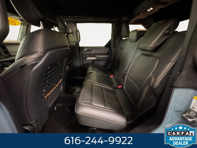 Used 2023 Ford Bronco Badlands w/ Sasquatch Package AWD/4WD image 21