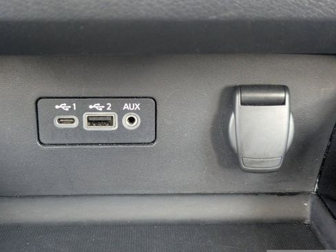 Used 2024 Nissan Altima 2.5 SV FWD image 20