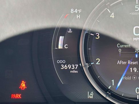 Used 2022 Lexus IS 350 F Sport AWD/4WD image 35