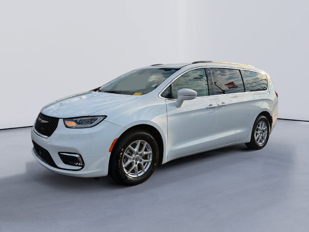 Used 2022 Chrysler Pacifica Touring-L FWD image 7