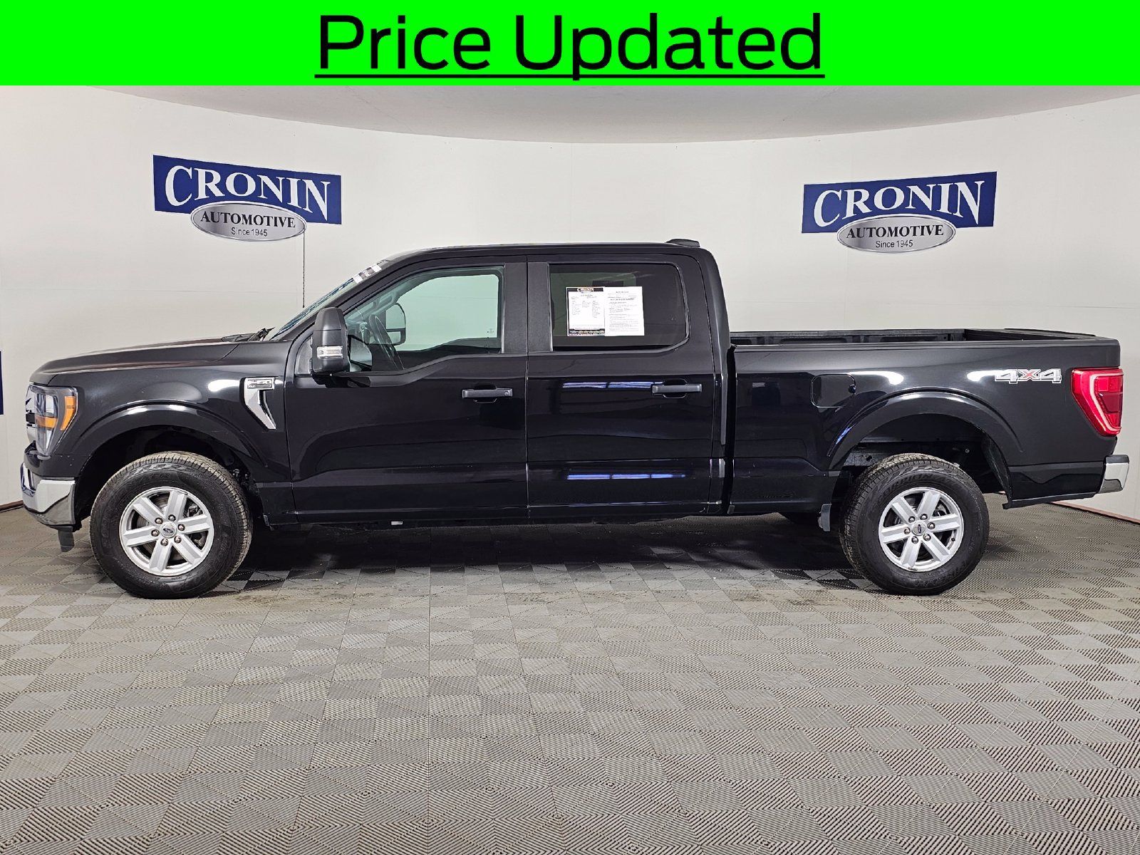 Used 2023 Ford F150 XLT w/ Trailer Tow Package AWD/4WD image 2