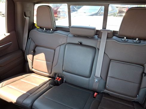Used 2023 GMC Sierra 1500 Denali AWD/4WD image 18