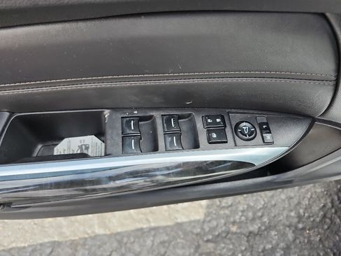 Used 2020 Acura TLX FWD image 15