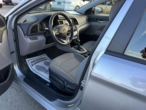 Used 2020 Hyundai Elantra SEL image 7