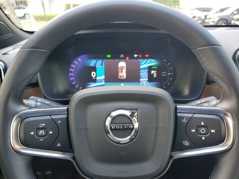 Certified 2023 Volvo C40 P8 Recharge Plus w/ Climate Package AWD/4WD image 20