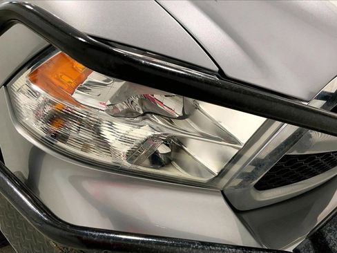 Used 2019 RAM 1500 Tradesman w/ Chrome Appearance Group image 27