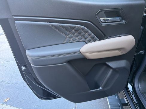 New 2026 GMC Canyon Denali image 10