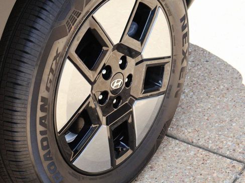 New 2026 Hyundai Santa Fe SE image 40