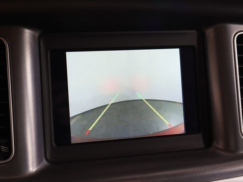 Used 2020 Dodge Charger SXT image 33