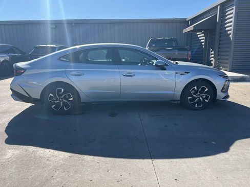 Used 2025 Hyundai Sonata SEL image 4