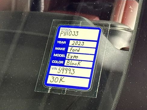 Used 2023 Ford Expedition Limited image 26