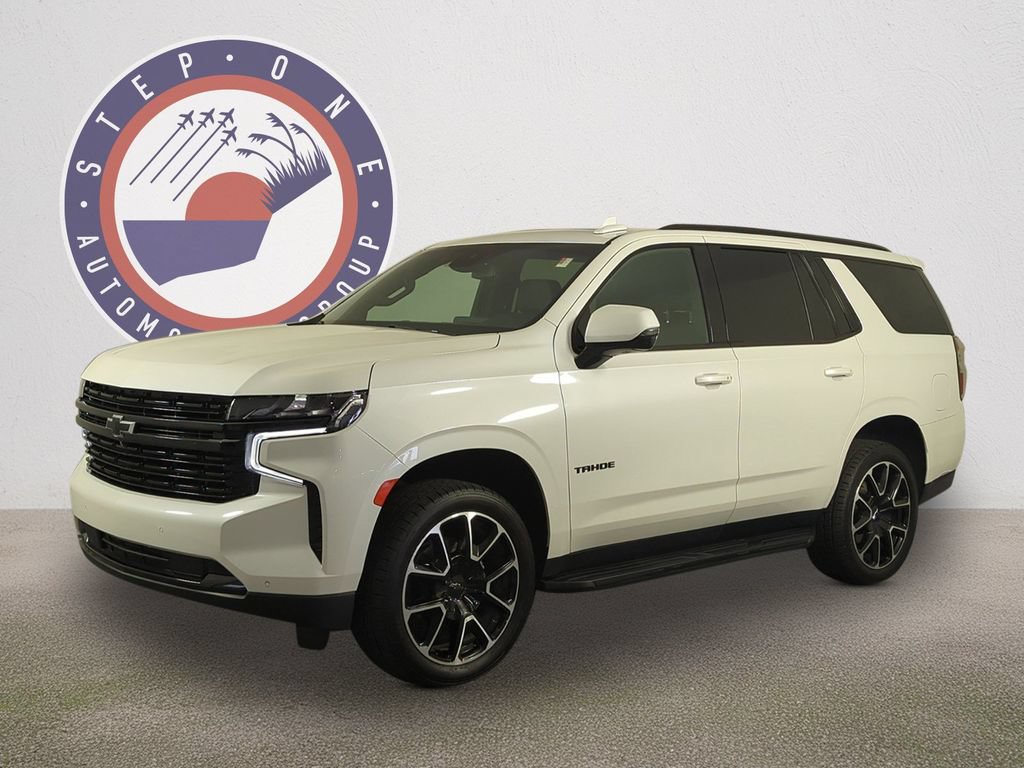 Used 2023 Chevrolet Tahoe RST w/ Luxury Package RWD image 2