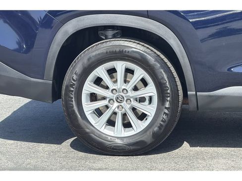Used 2025 Toyota Grand Highlander AWD image 32