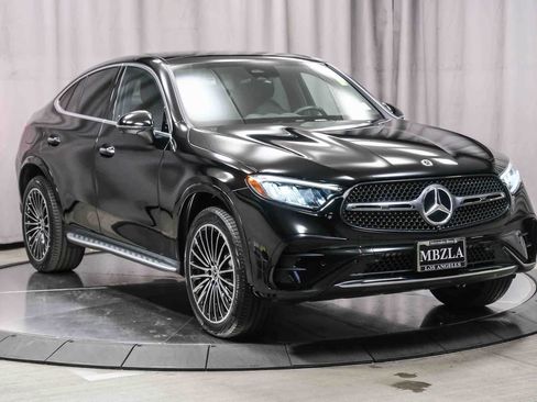Certified 2024 Mercedes-Benz GLC 300 4MATIC w/ AMG Line image 5