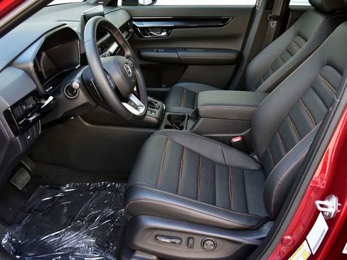 Used 2026 Honda CR-V Sport Touring image 13